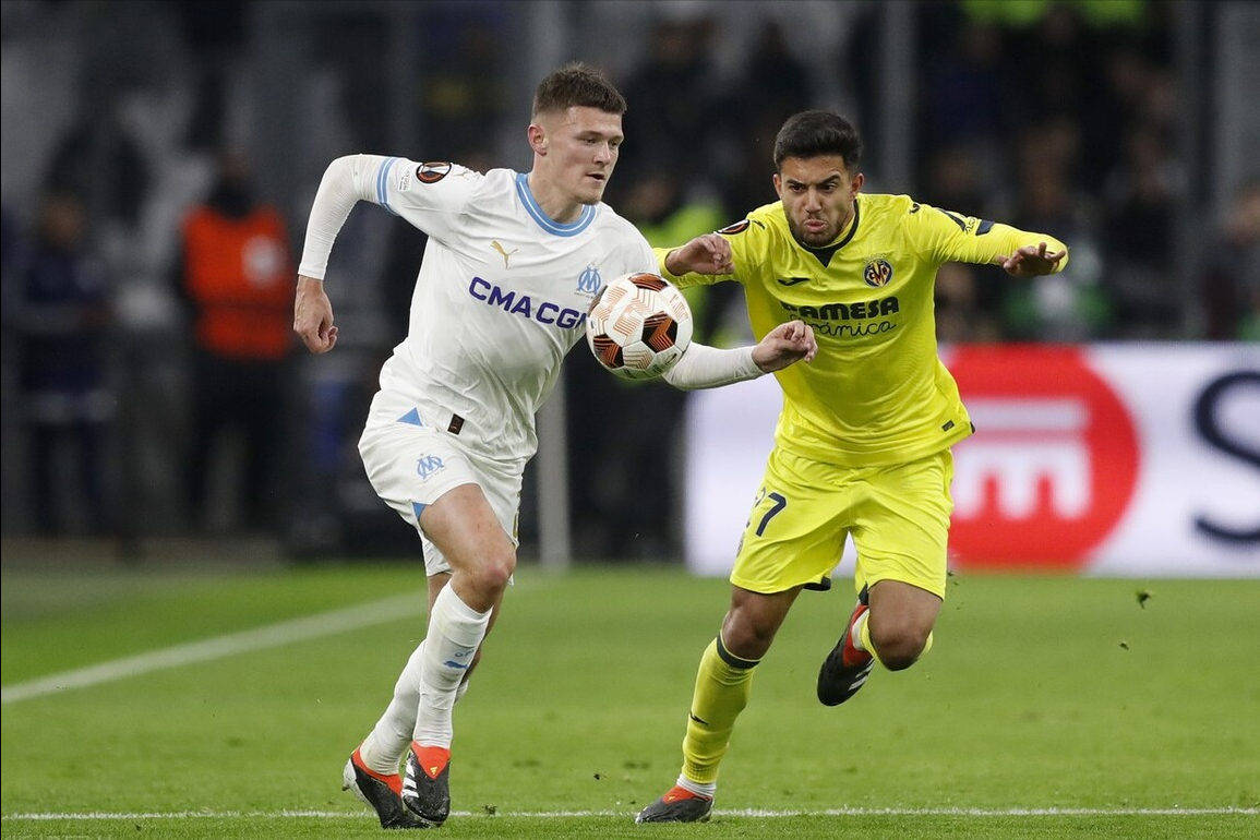 开云体育官方网址-包含欧篮联赛前走向成谜，马赛战术微调，球迷炸锅，高层口径保持一致的词条