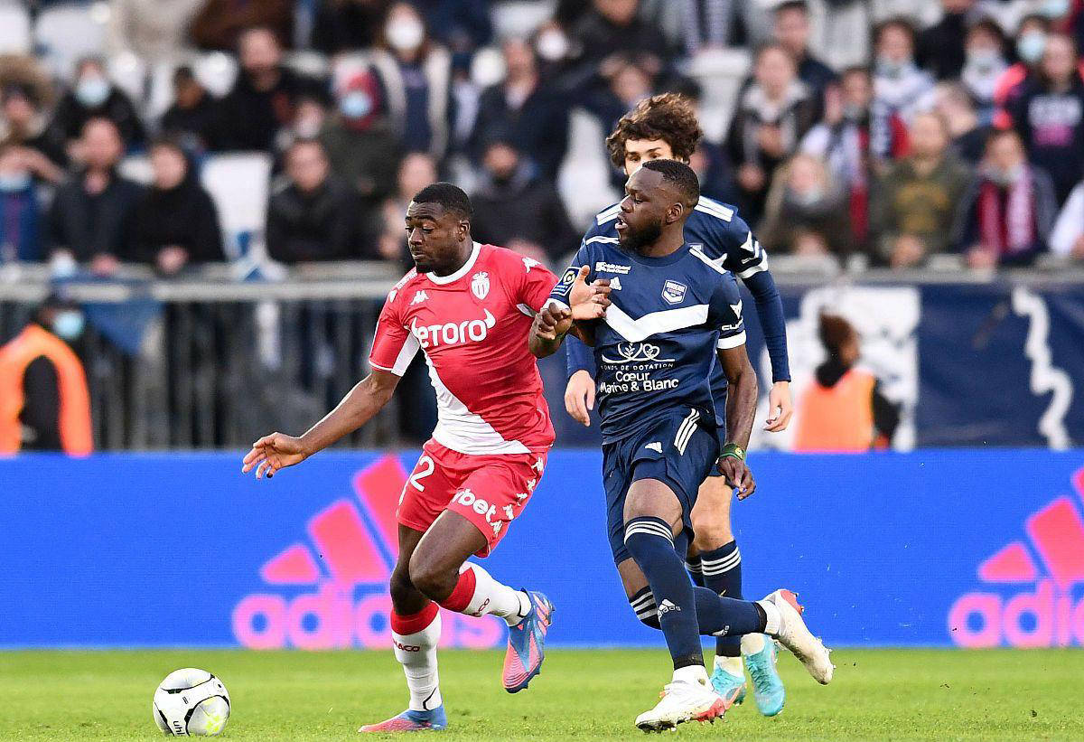 包含足总杯赛后再迎强敌;摩纳哥刷新队史纪录;主帅态度:话题不断;团队化学反应显著的词条 包含足总杯赛后再迎强敌;摩纳哥刷新队史纪录;主帅态度:话题不断;团队化学反应显著的词条