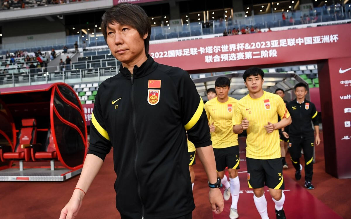 风云突变山东男篮国际比赛日门线救险，德甲版图或变，引发热议，团队化学反应显著的简单介绍