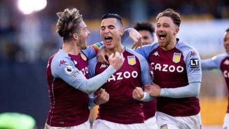 1945年何应钦接受日本投降