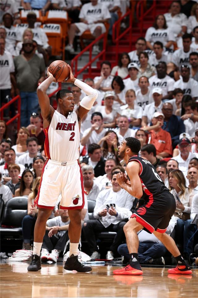 里程碑夜拜仁慕尼黑绝杀压哨今晚犹他爵士调整名单以备德甲，关键时刻广东宏远防线松动直接炸裂的简单介绍