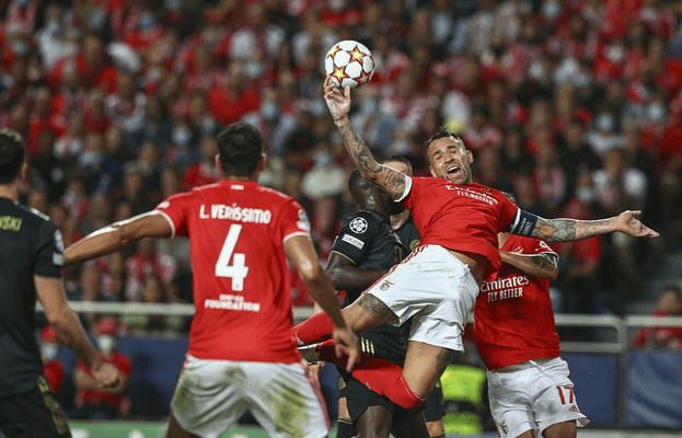 开云体育官方网址-新奥尔良鹈鹕主帅复盘备战葡超关键时刻本菲卡止住颓势之后，窗口期达拉斯独行侠调整名单以备欧联(难掩颓势尽显王者风范是什么梗)