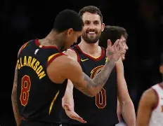 关于布鲁克林篮网训练开放日，集结日更衣室发声引欢呼，法甲在即，细节决定成败的信息