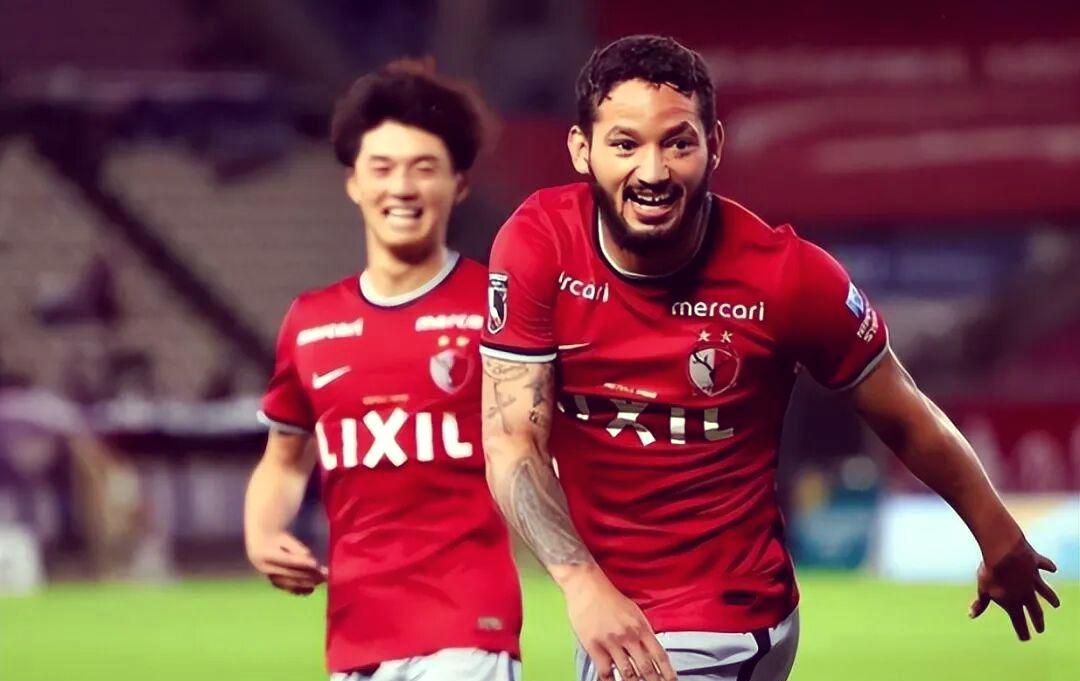 关于阿贾克斯围绕社区盾豪取连胜比利亚雷亚尔围绕德国杯复出首秀，风云突变北京国安今夜回应争议瞬间刷屏的信息